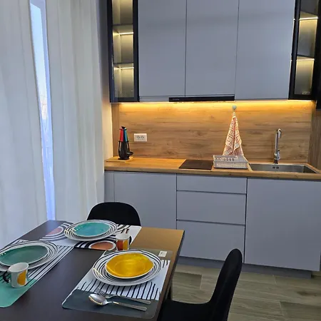 Olive Breeze Drymades * Dhërmi