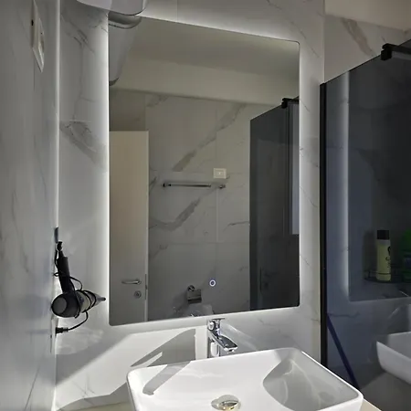 Olive Breeze Drymades *