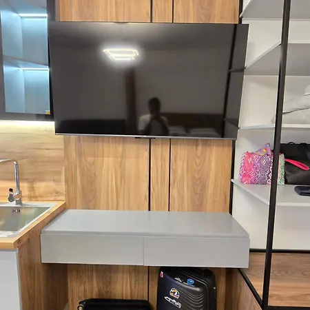 Olive Breeze Drymades Dhërmi