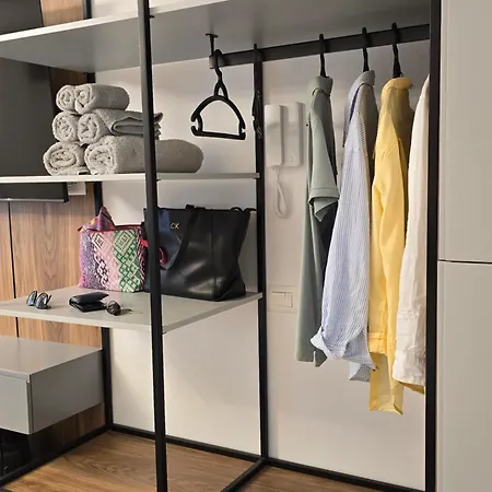 Olive Breeze Drymades