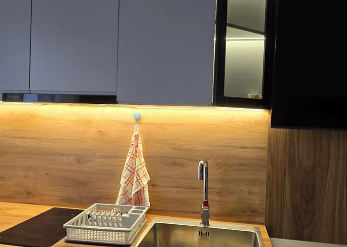 Olive Breeze Drymades Dhërmi