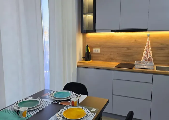 Olive Breeze Drymades Dhërmi